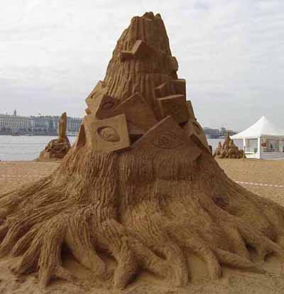 Фигура из песка